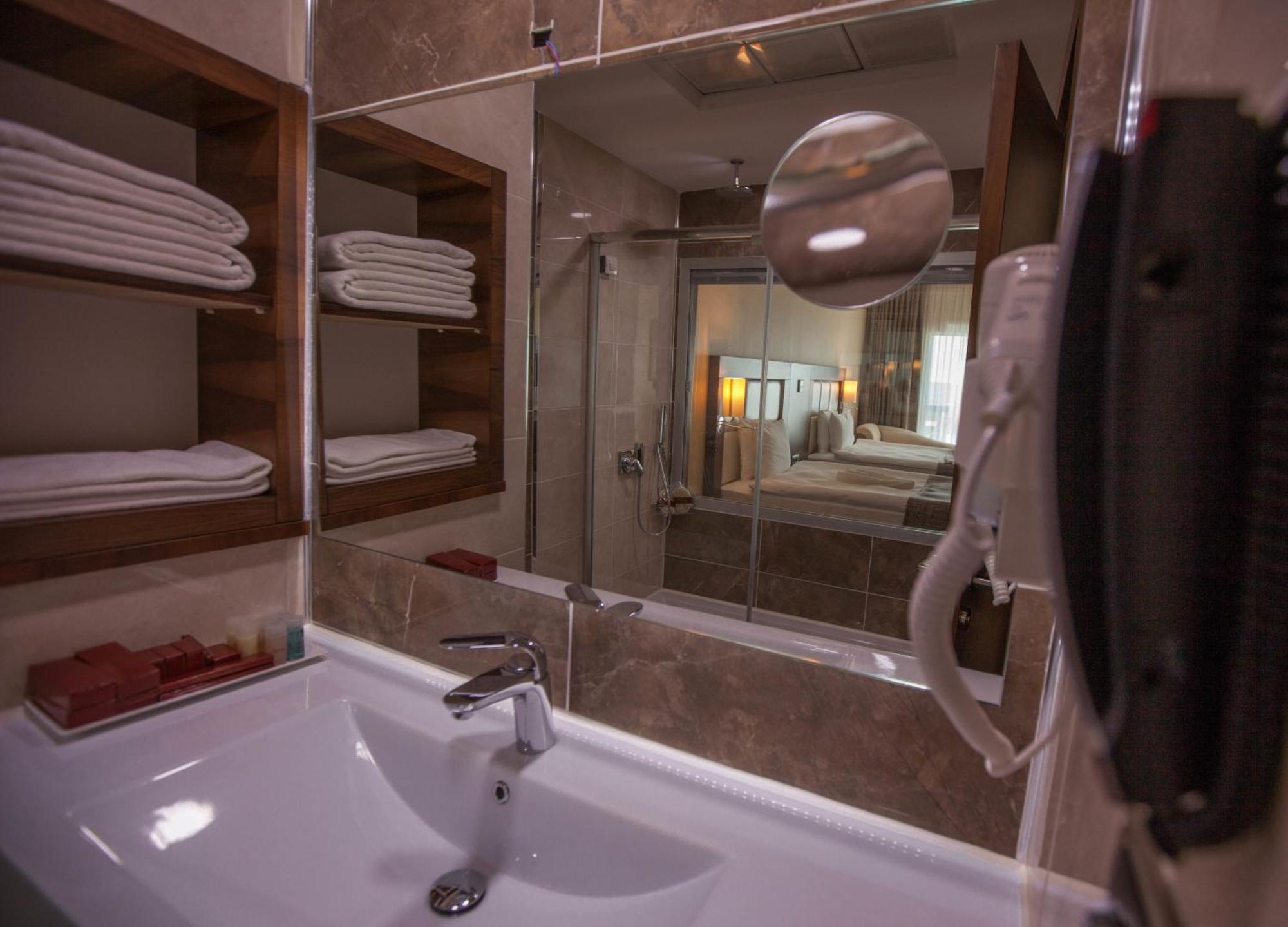 Mitannia Regency Hotel Diyarbakır Exterior foto
